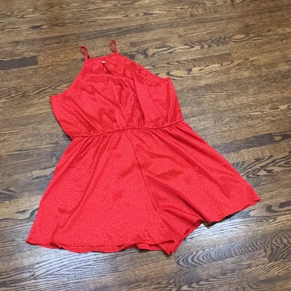 Red Romper - Picture 5 of 11
